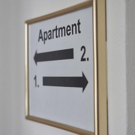 Spacious Apartment Near Hockey And Football Arena 布拉迪斯拉发 外观 照片